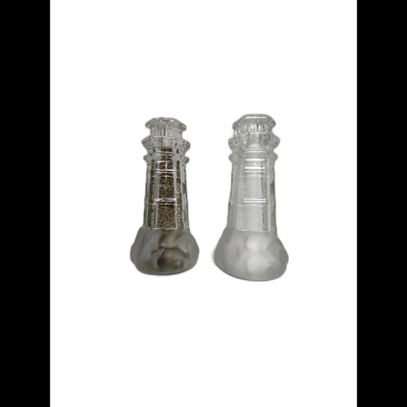Lenox Crystal Glass‎ Lighthouse shaped 4inches Tall Salt and Pepper Shakers Set - Picture 4 of 8